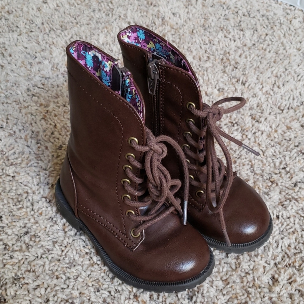Cherokee brand - brown dress boots